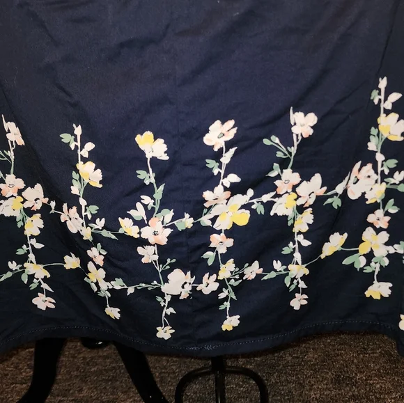 NWOT Croft and Barrow Flower Skirt - Picture 3 of 4